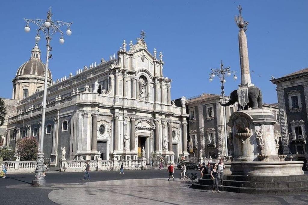 Casa D'Amico Al Duomo Apartment Catania Luaran gambar
